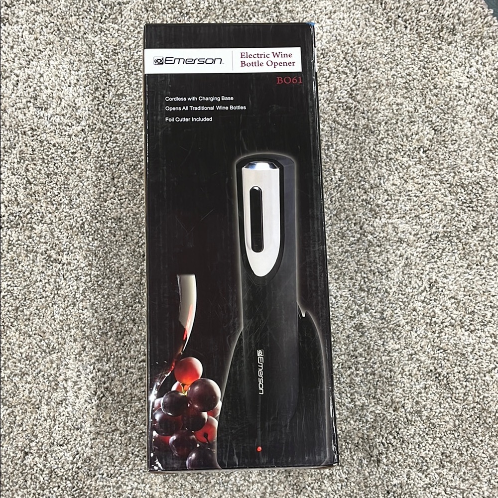 NEW Emerson Electric Wine Bottle Opener model BO61